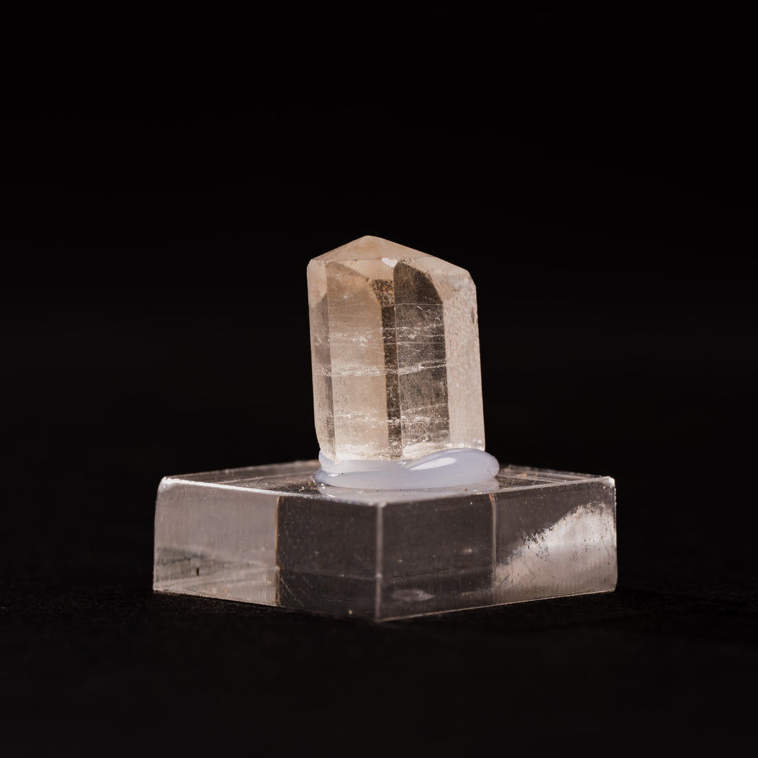 Phenakite (Phenacite)