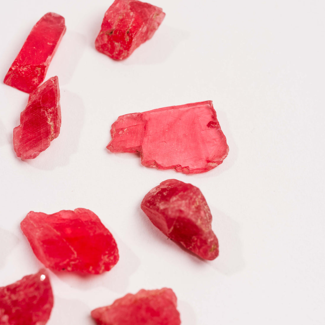 Rhodonite - Intuitive Pick, AA Grade Gemmy