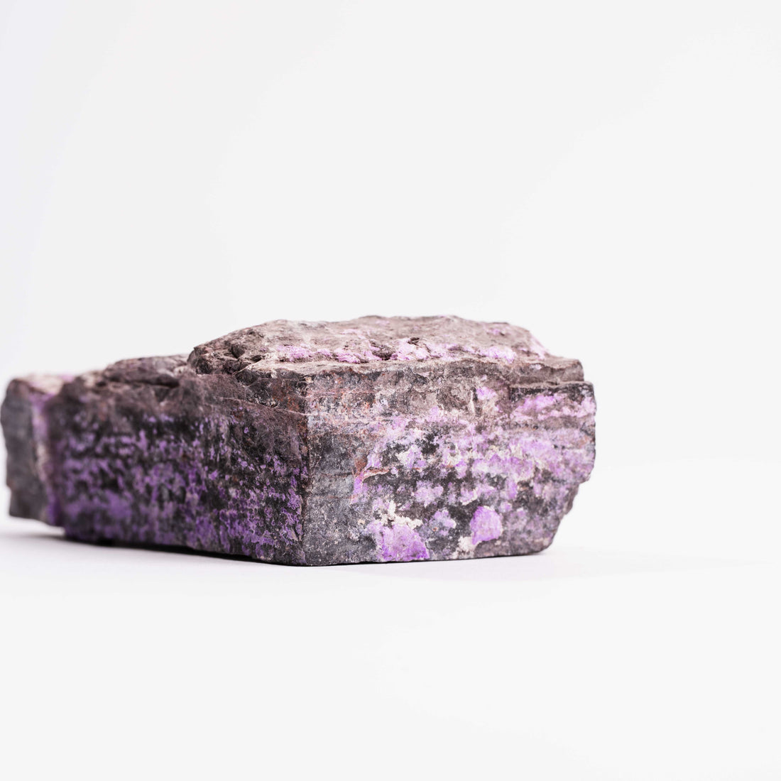 Sugilite - Rough