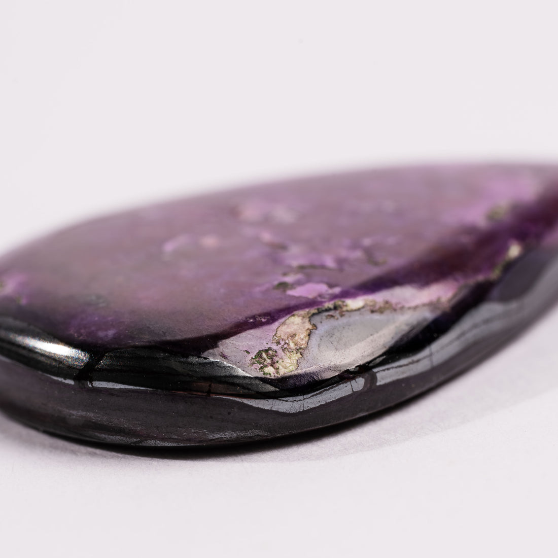 Sugilite - Cabochon
