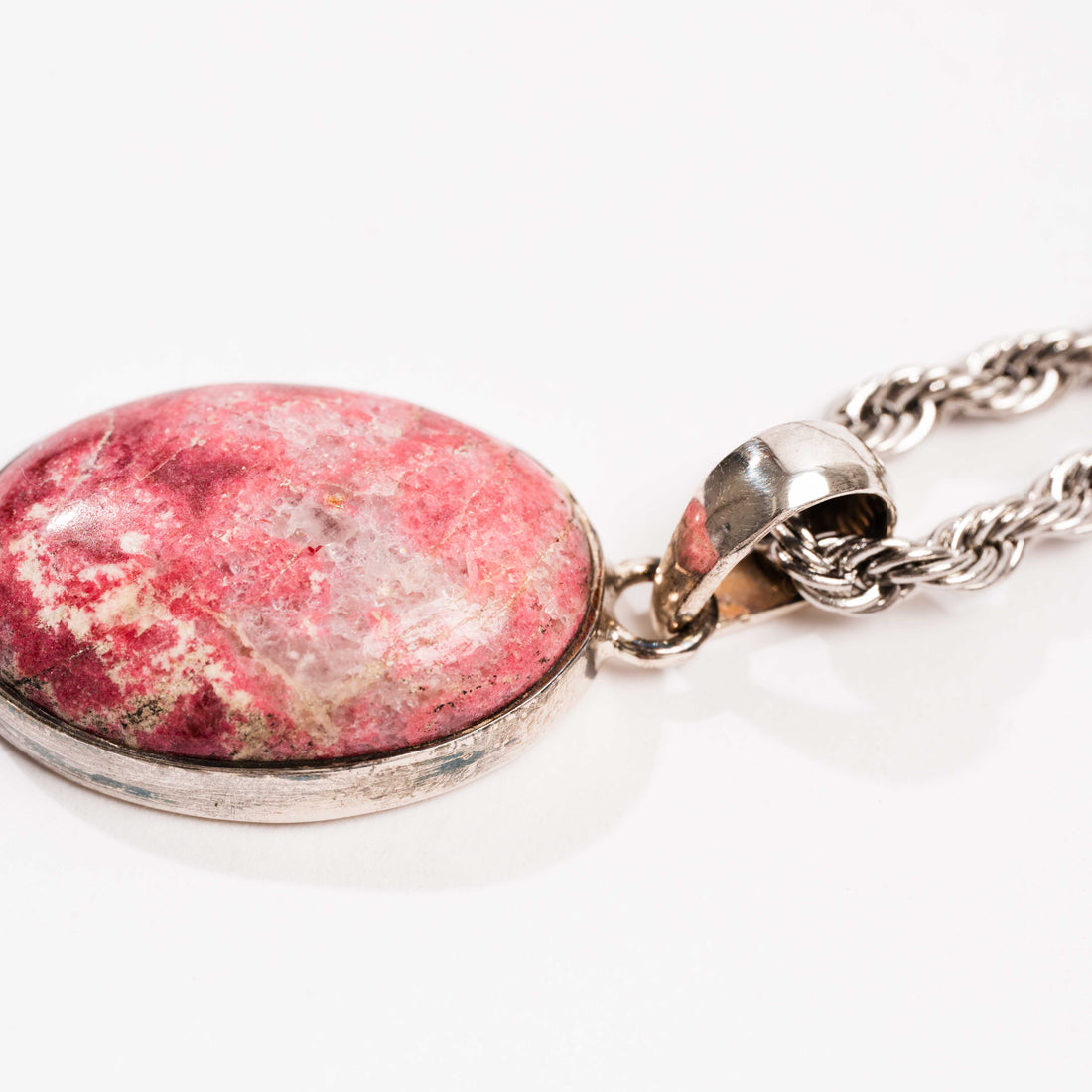 Thulite - Pendant