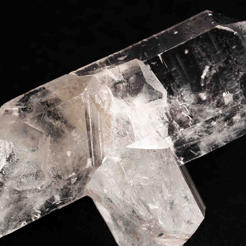 Clear Quartz - Parallel Growth Twin – Pink Heart Healing