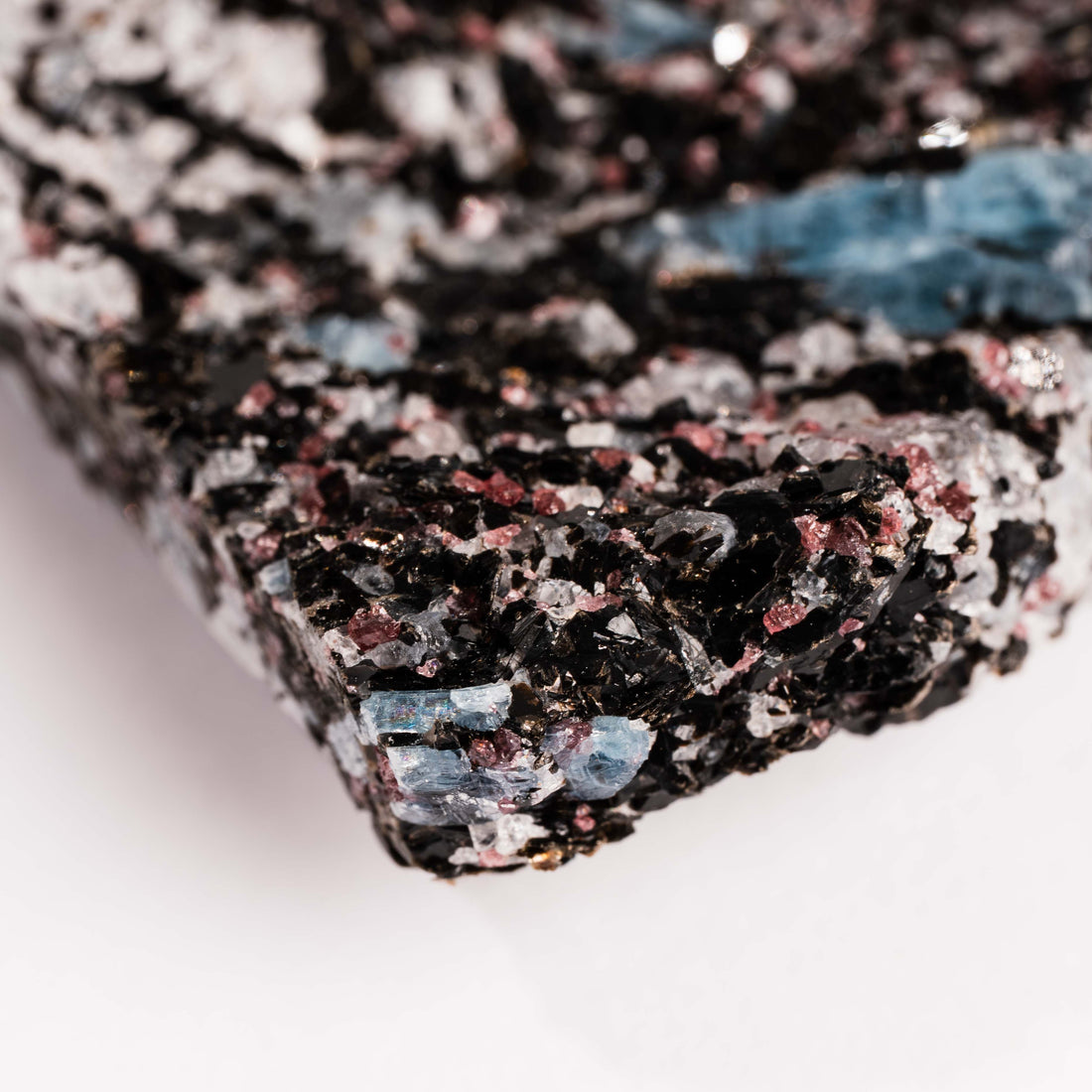 Kyanite + Garnet + Biotite Mica - Rough
