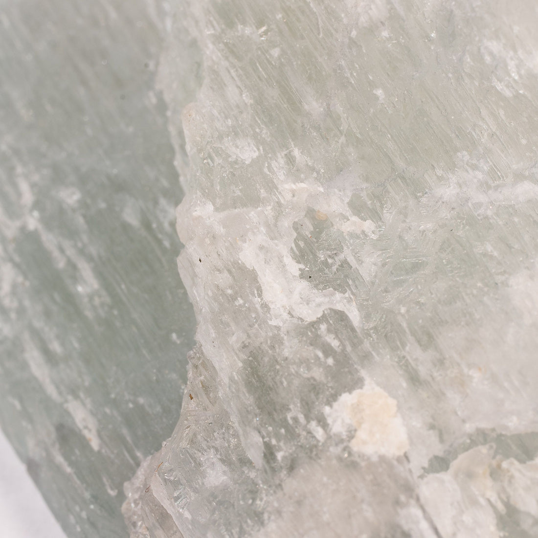 Kunzite, Green