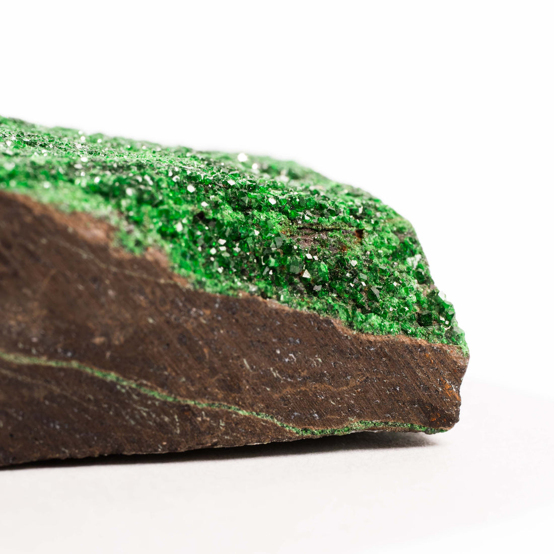 Garnet, Uvarovite - Rough