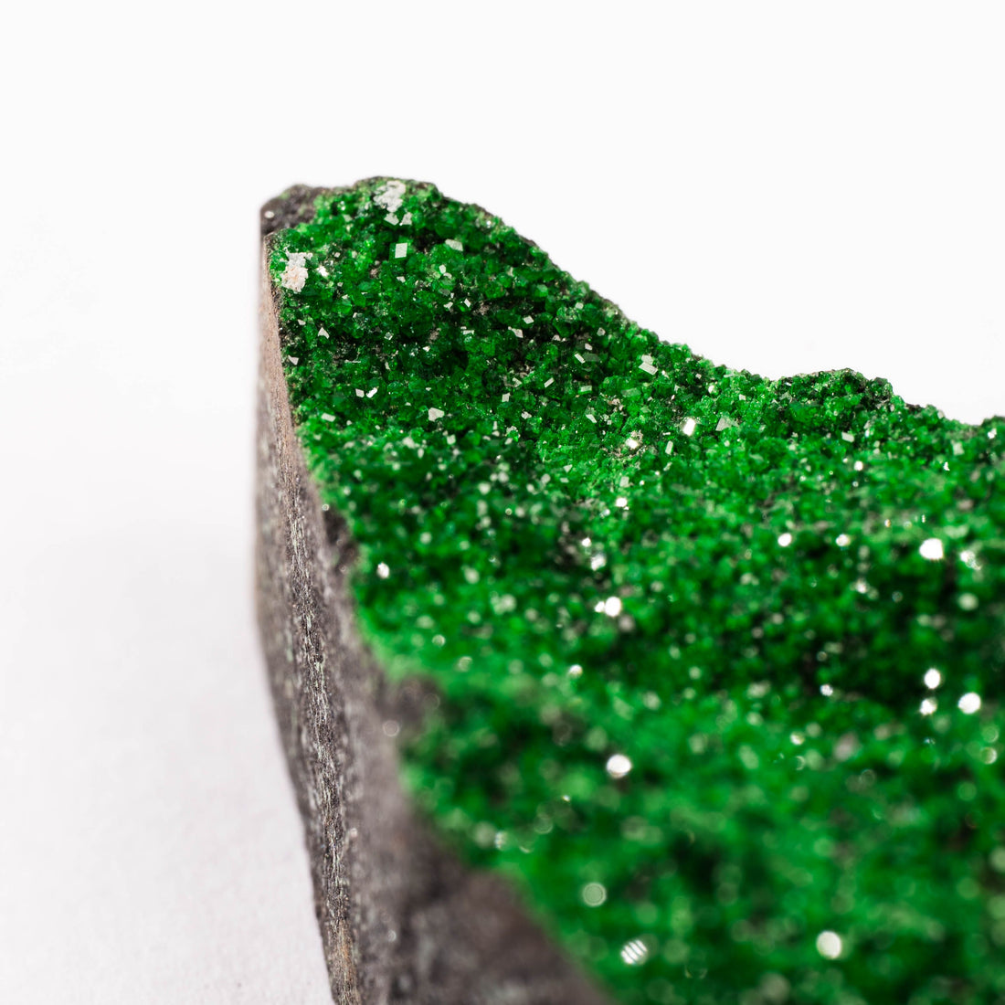 Garnet, Uvarovite - Rough