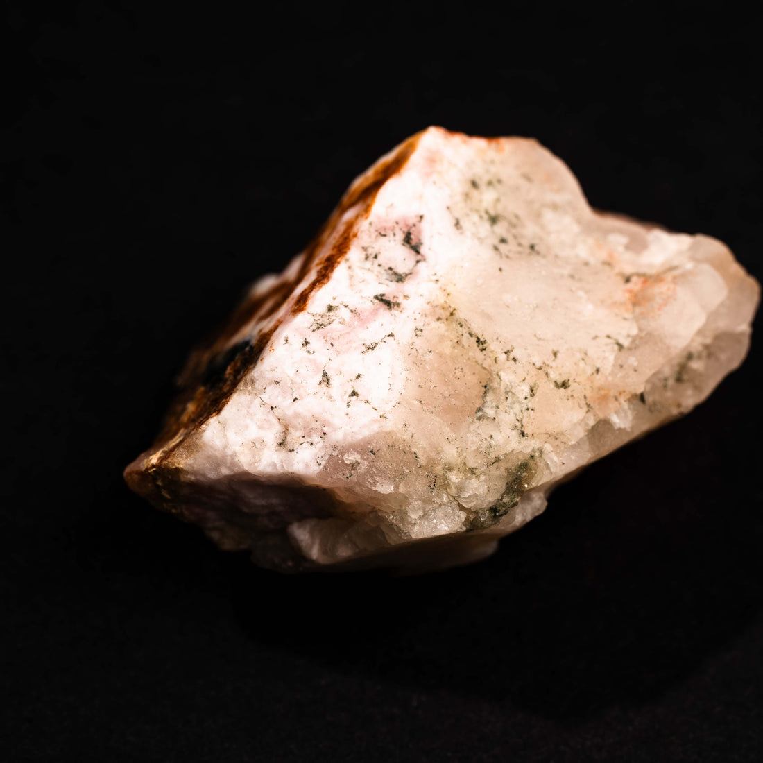 Tugtupite - Rough