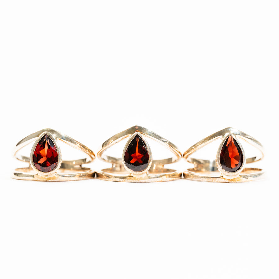 Garnet - Pear Shape, Ring(s)