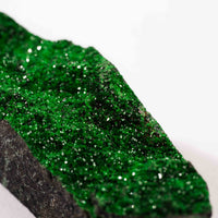 Garnet, Uvarovite - Rough