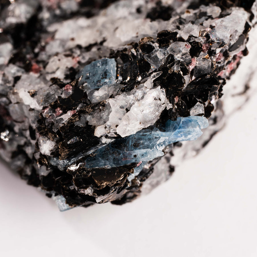 Kyanite + Garnet + Biotite Mica - Rough