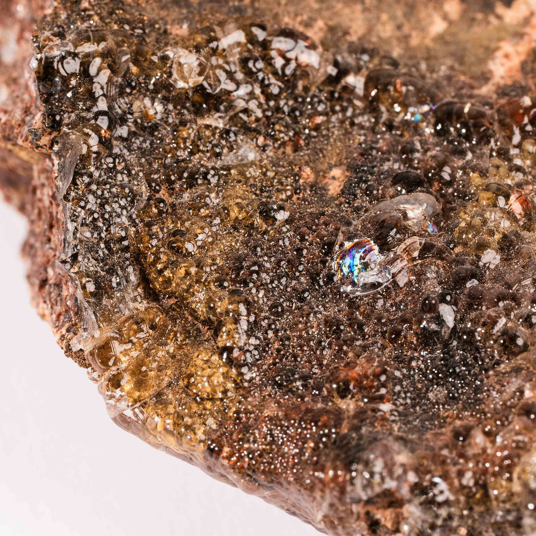 Opal, Hyalite