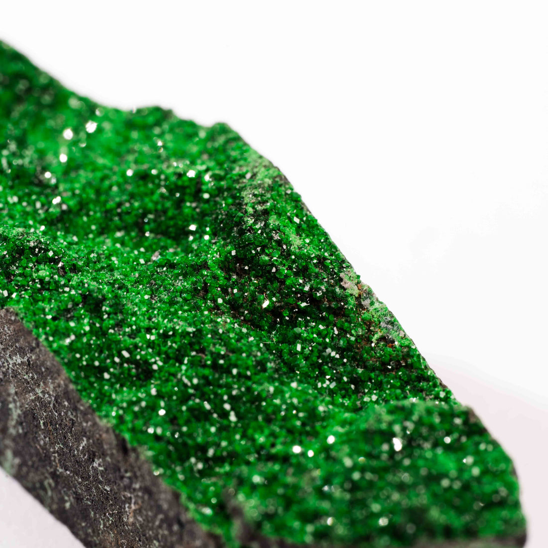 Garnet, Uvarovite - Rough