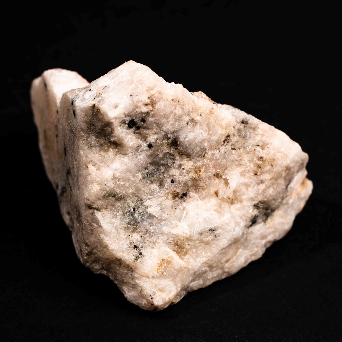 Tugtupite - Rough