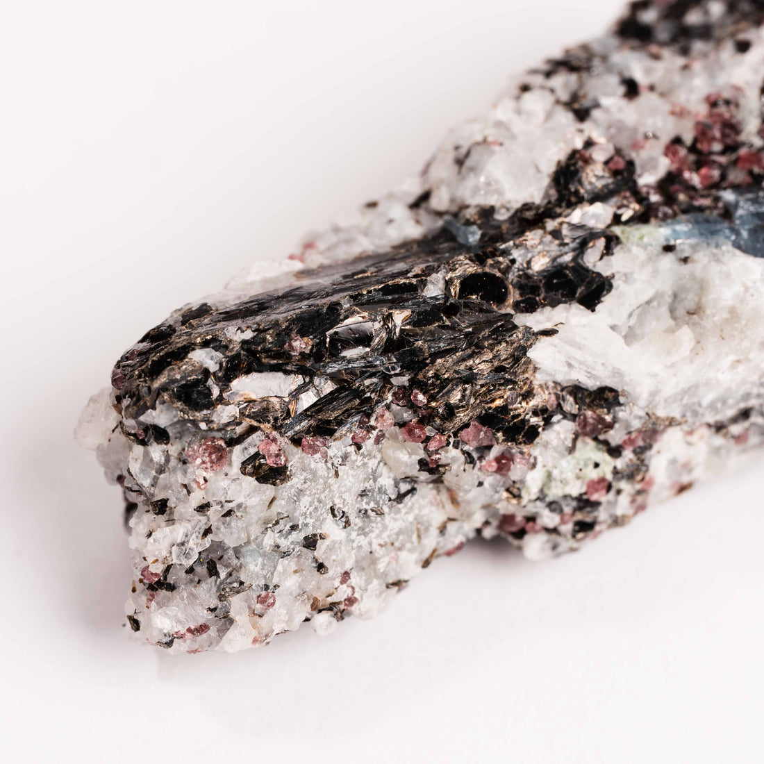Kyanite + Garnet + Biotite Mica - Rough