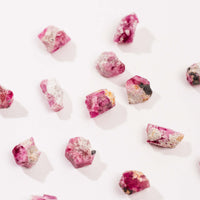 Beryl, Red - Small Pieces - Intuitive Pick