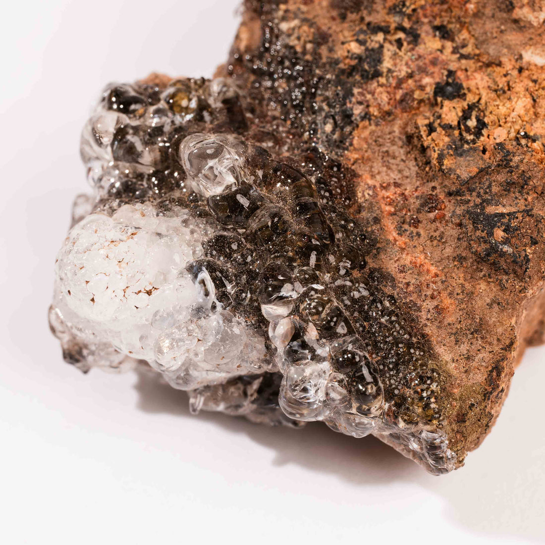 Opal, Hyalite