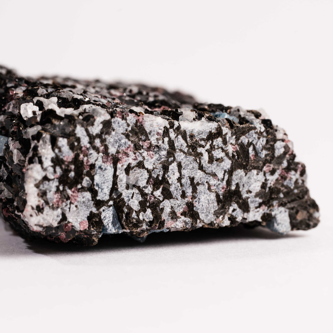 Kyanite + Garnet + Biotite Mica - Rough