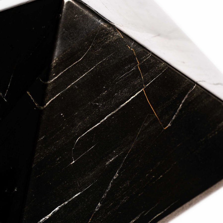 Shungite, Petrovsky - Pyramid